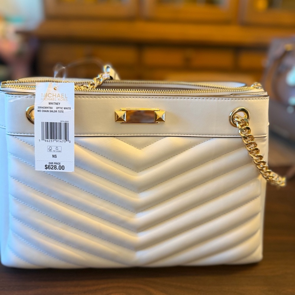 Michael Kors Cream Quilted Crossbody Bag MD